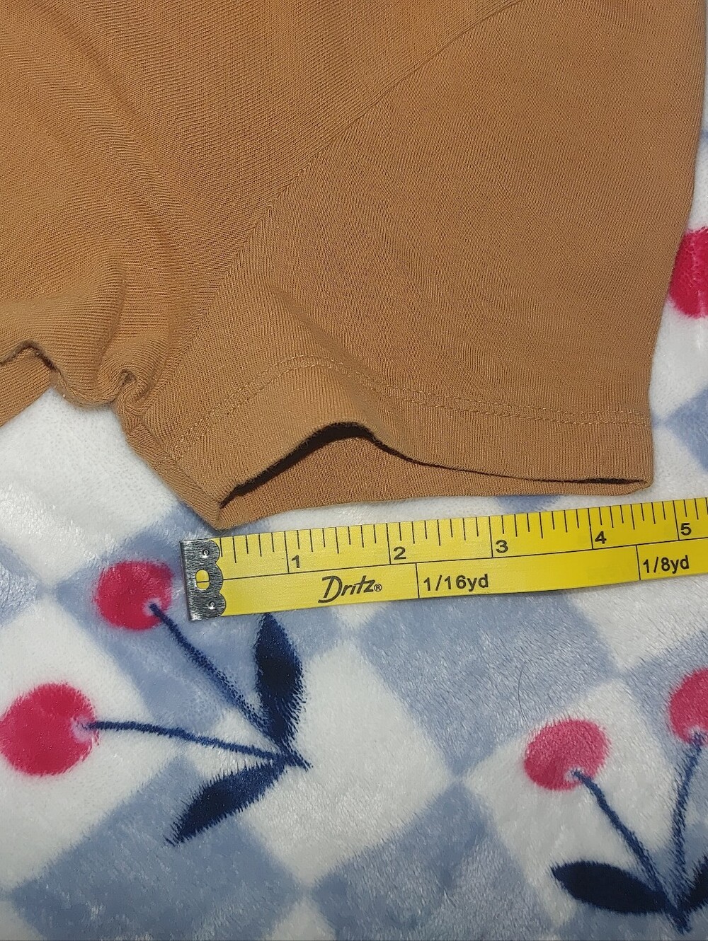 Short Sleeve Cropped Tee - Women Tops - Picture 7 of 10